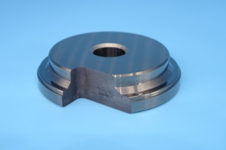 寿命を維持し面粗度向上！サーメット製 サーキュラーフォームツール